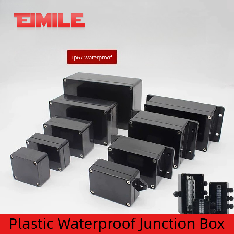 Type F Black Waterproof Juncti - Outdoor Powerwall recensione e prezzo