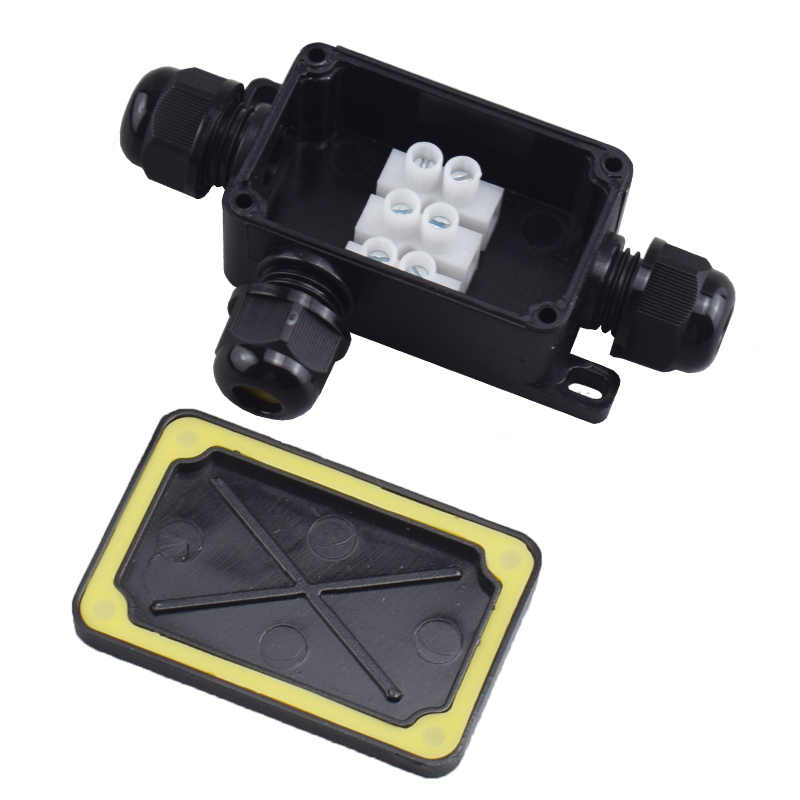 3 Way Outdoor Waterproof IP66  - Outdoor Power Distribution Box recensione e prezzo